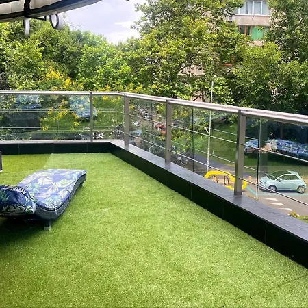 Luxury דירה